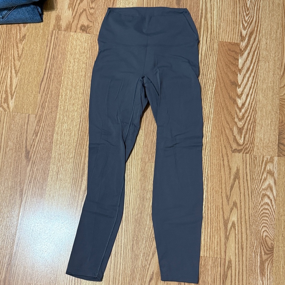 No front seam leggings